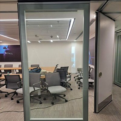 Envirco Sliding Folding Glass Partition System